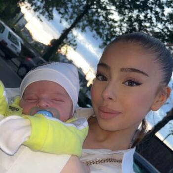 Babysitter in Saint-Jean-de-Braye: Anissa