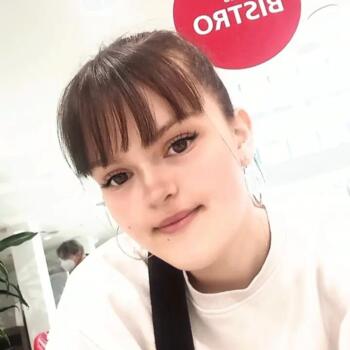 Babysitter in Berlin: Jasmin