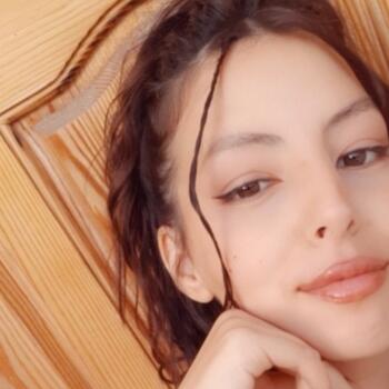 Babysitter στην περιοχή Γρανάδα: Souad