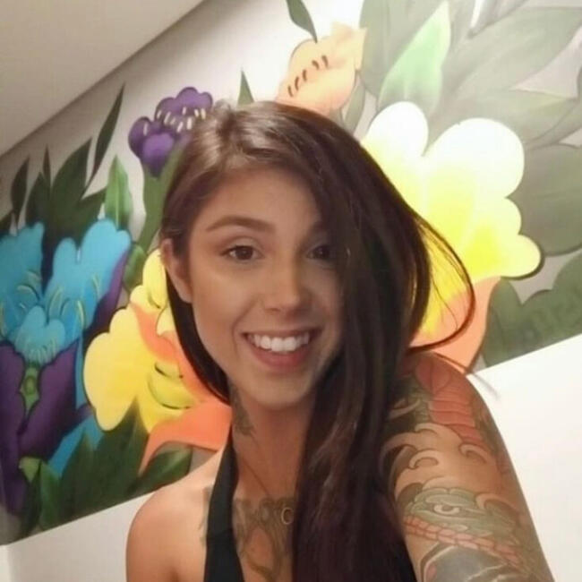 Babá em Blumenau: Ayumi