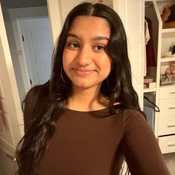 Baby-sitter Calgary: Kiranpreet
