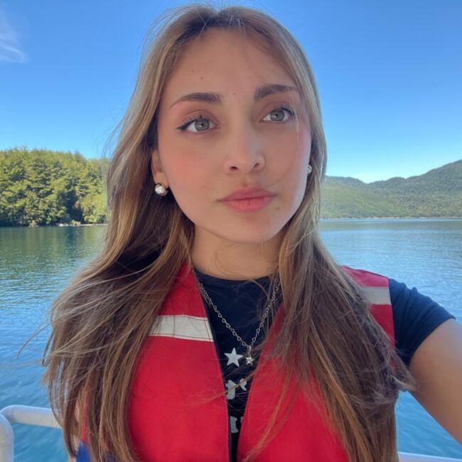 Babysitter in Renca: Natalia