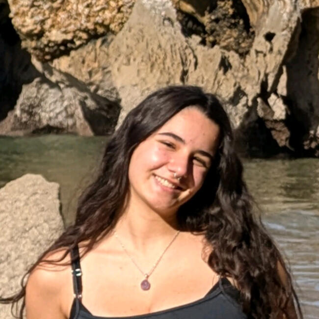 Babysitter in Madrid: Paula