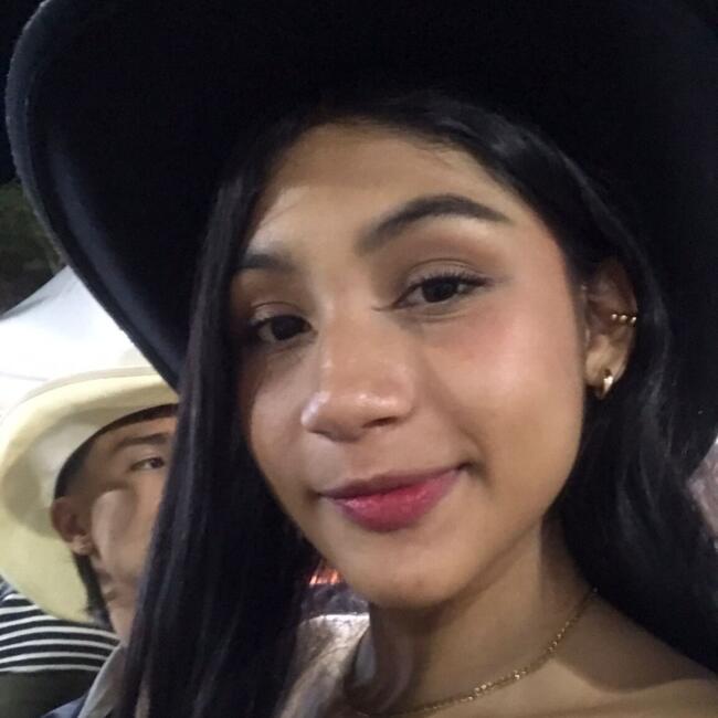 Niñera en Floridablanca: Isabella