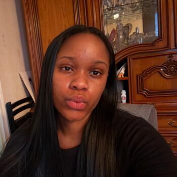 Babysitter in Paris: Sheryl