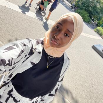 Babysitter in Montreal: Fatoumata
