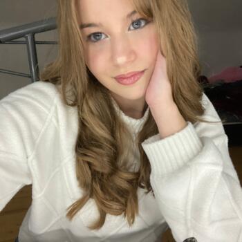 Babysitter in St. Augustin: Kate