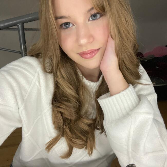 Babysitter in St. Augustin: Kate