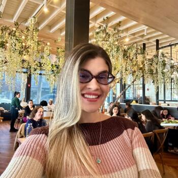 Babysitter Rio de Janeiro: Raissa