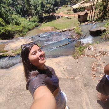 Babá em Ubá (Minas Gerais): Camila