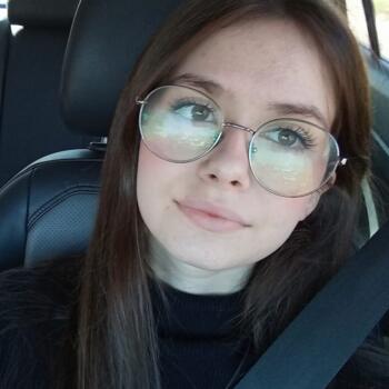 Babysitter Blumenau: Isadora
