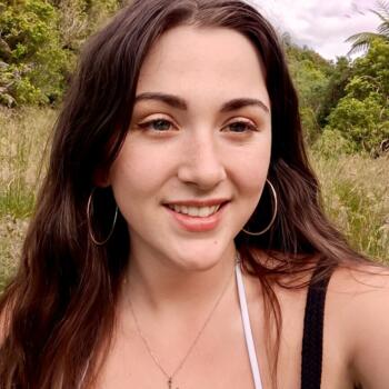 Babysitter in Dunedin: Jazmyn