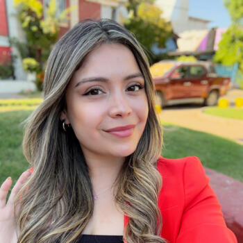 Baby-sitter in Calgary: Bárbara