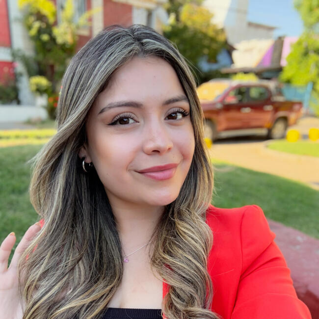 Baby-sitter in Calgary: Bárbara