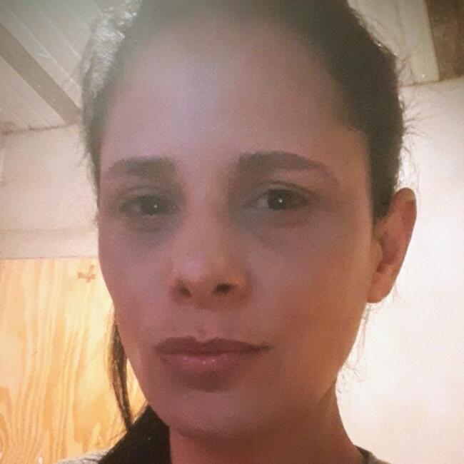 Babysitter in Tigre: Andrea