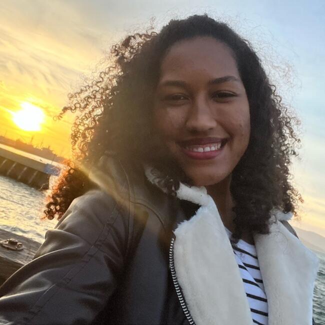 Babysitter in Belo Horizonte: Thaíza