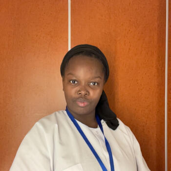 Babysitter in Saint-Jacques-de-la-Lande: Anlaouia