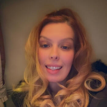 Babysitting job in Ely: babysitting job Cherry