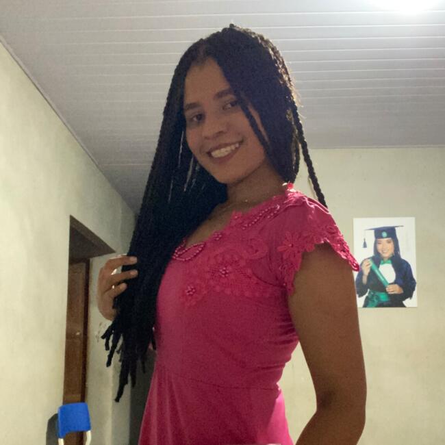 Babysitter in Macapá: Adriele