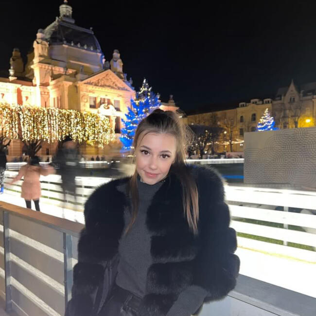 Varuška v Občina Žalec: Dina