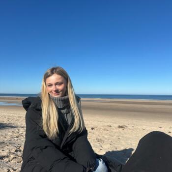 Babysitter Newcastle upon Tyne: Olivia
