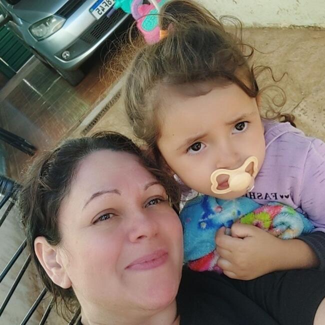 Babysitter in Campo Grande: Juliana