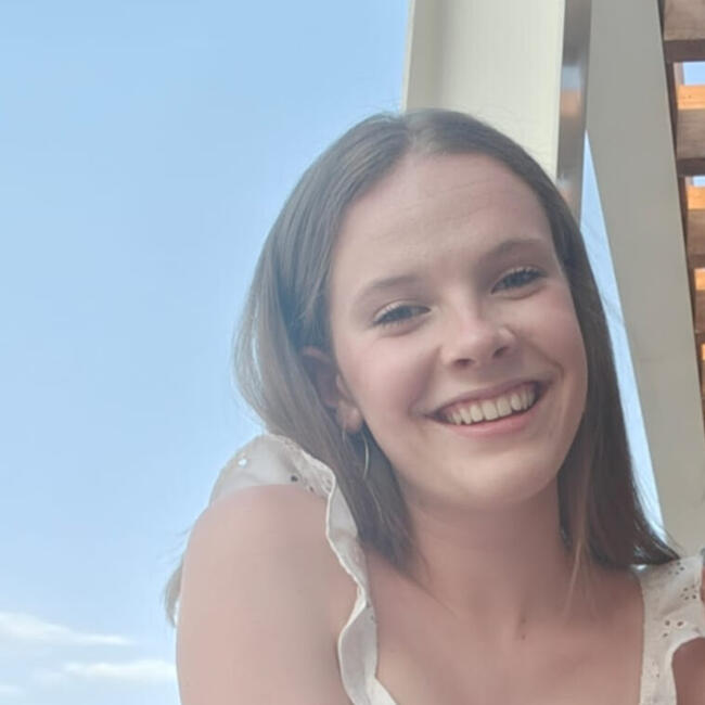 Babysitter in Tervuren: Lina