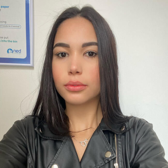 Babysitter in Dublin: Isabela