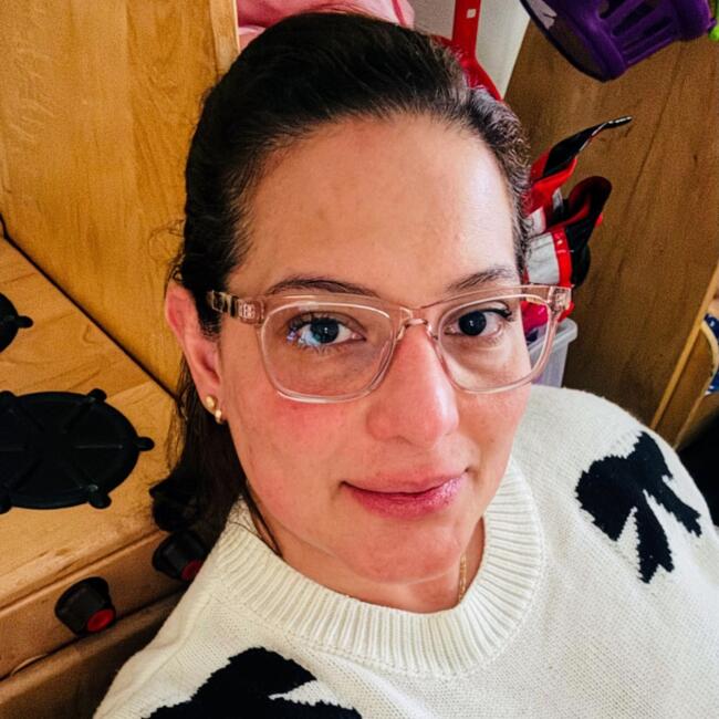 Babysitter in Montgomery Village: Irma Carolina