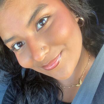 Babysitter em Amadora: Amanda