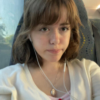 Babysitter in Hobart: Anna-Bella