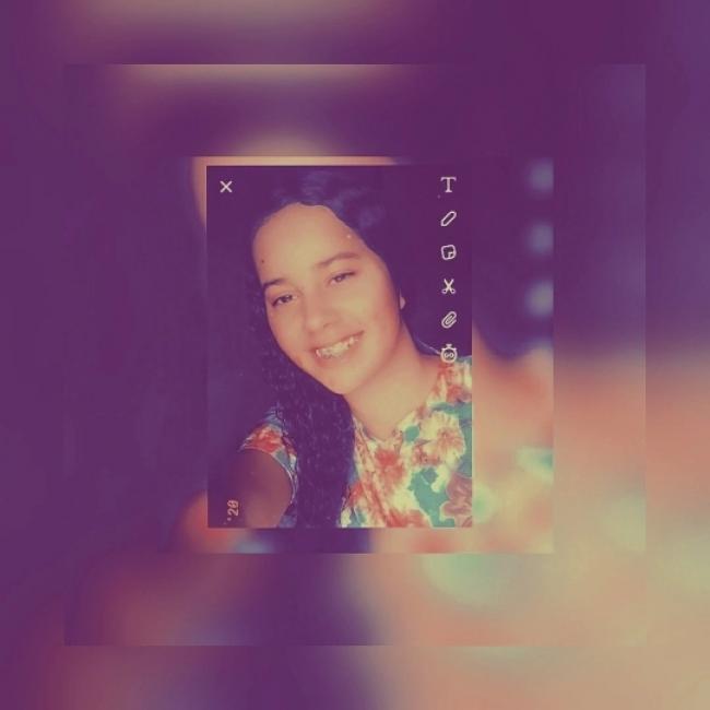 Babysitter in Uberlândia: WILLIANE