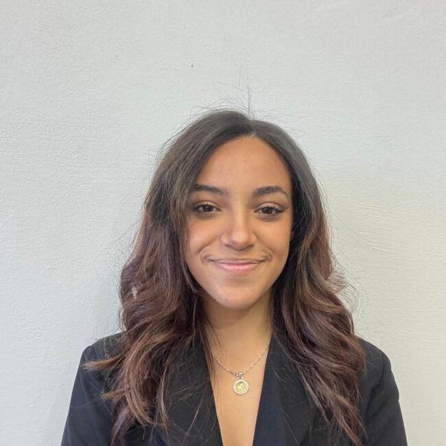 Niñera en Montevideo: Nicol