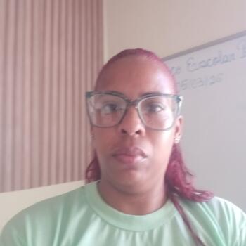 Babysitter Salvador: Milena