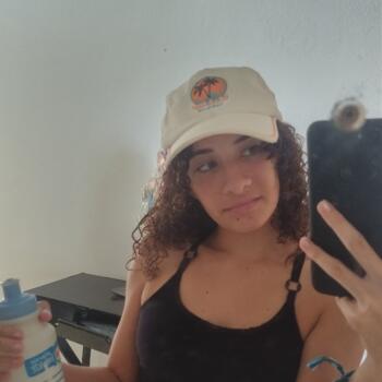 Babysitter in Maracanaú: Nicolle