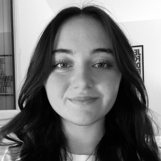 Babysitter in Romilly-sur-Andelle: Lilou