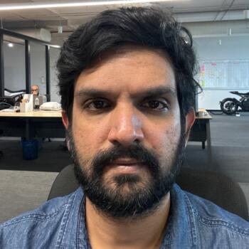 बंगलौर में आया की नौकरी: बेबीसिटिंग से जुड़े काम Shaun M