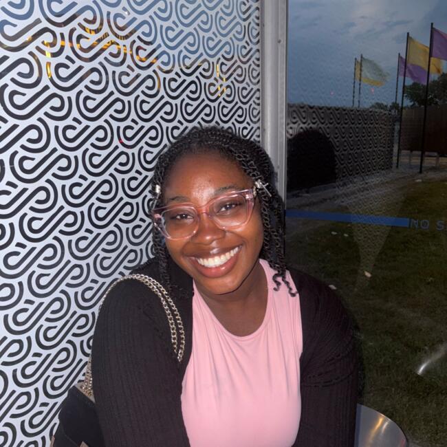 Babysitter in Calgary: Christine