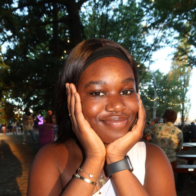 Babysitter in Canberra: Agnes