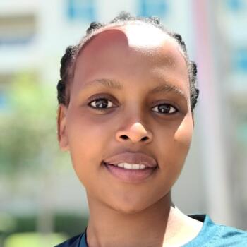 Babysitter in Dubai: Lilian