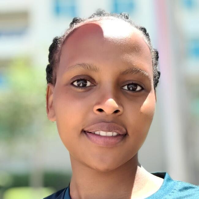 Babysitter in Dubai: Lilian