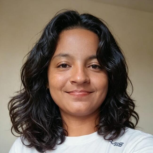 Babysitter in Santarém: Ana julia