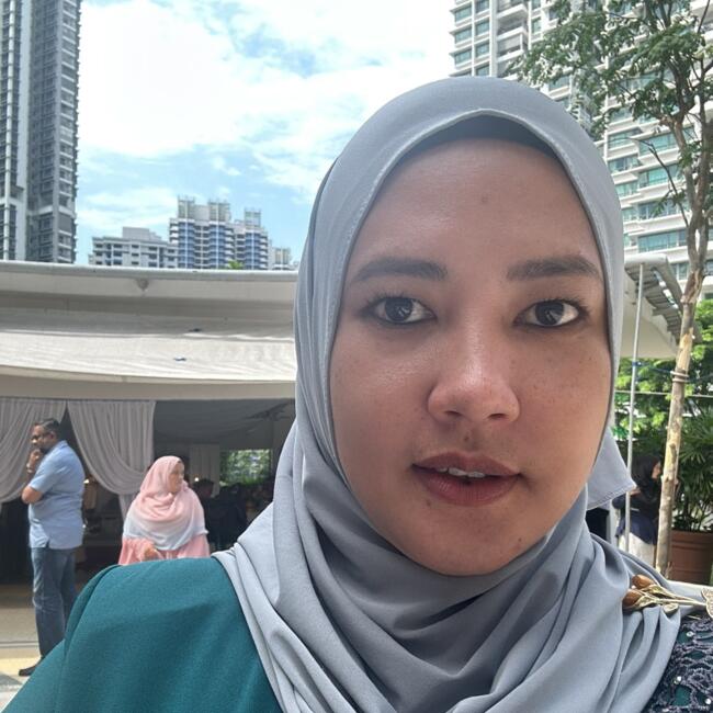Babysitter in Singapore: Fatihah