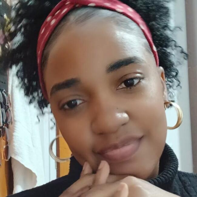 Babysitter em Amadora: Edna Sebastião