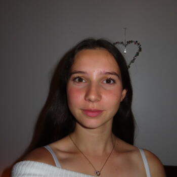 Babysitter in Lamorlaye: Orphee