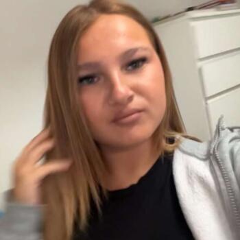 Babysitter in Septèmes-les-Vallons: Maelys