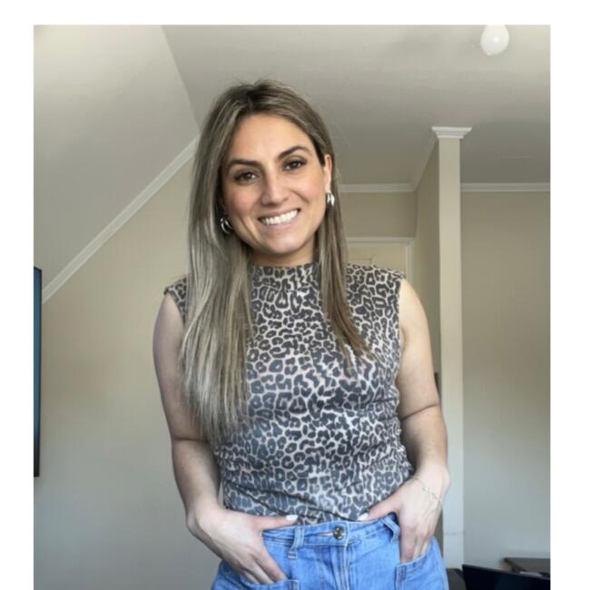 Babysitter in Los Ángeles: Yesenia