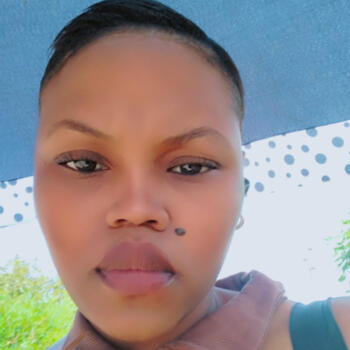 Babysitter in Pretoria: Tshenolo