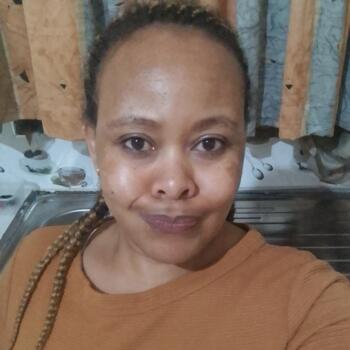 Babysitter in Nyeri: Caroline