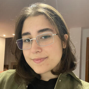 Babysitter in Braga: Manuela